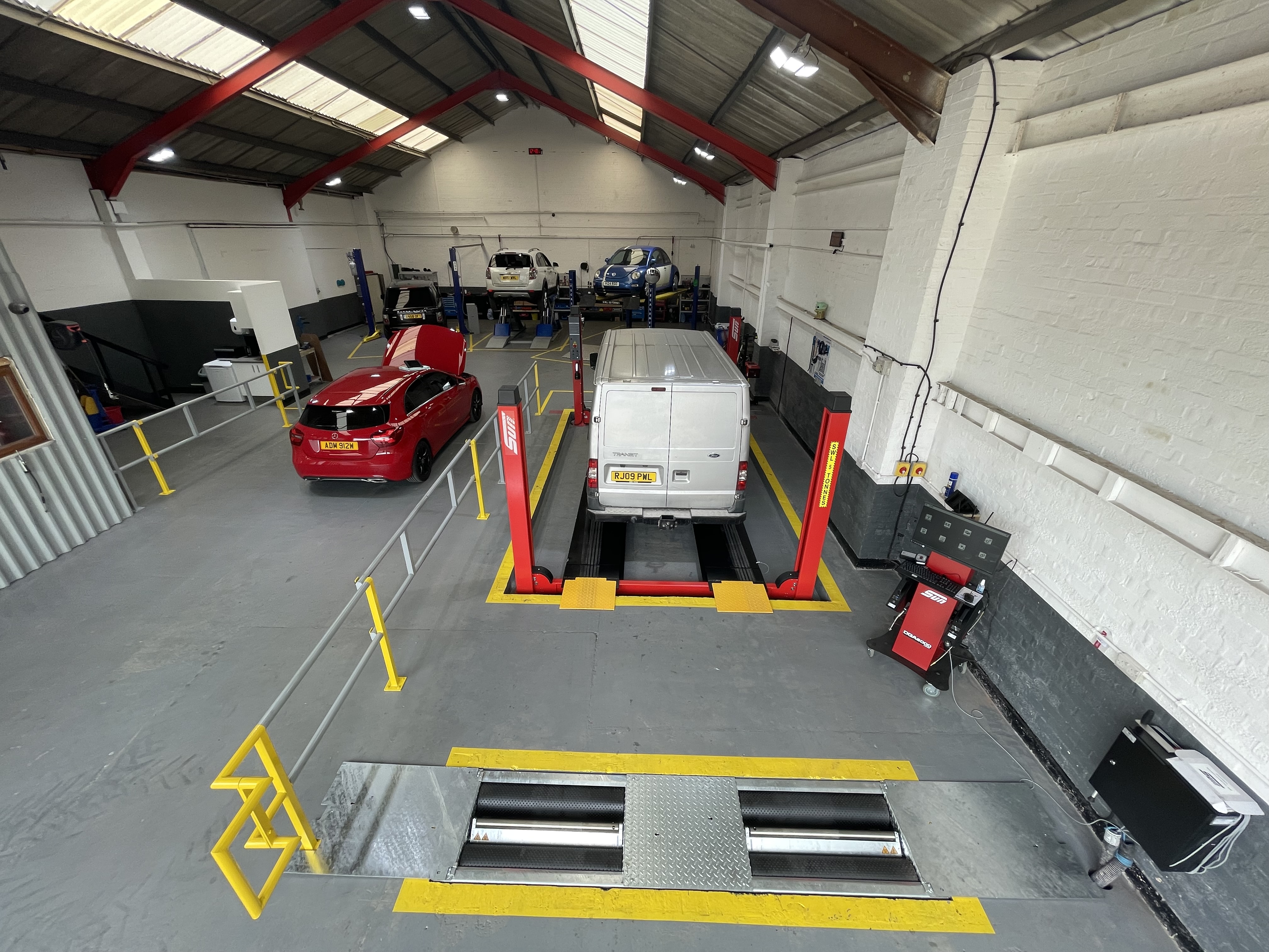 About the Longton MOT test centre in Stoke-on-trent car MOT garage in Longton